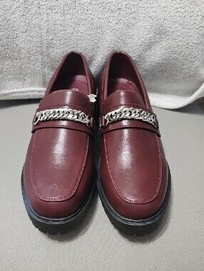 Women's Res PU Leather Chain-Accent Loafers NIB